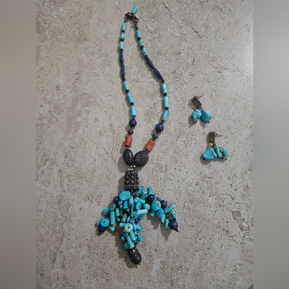 Turquoise Beaded Necklace Set